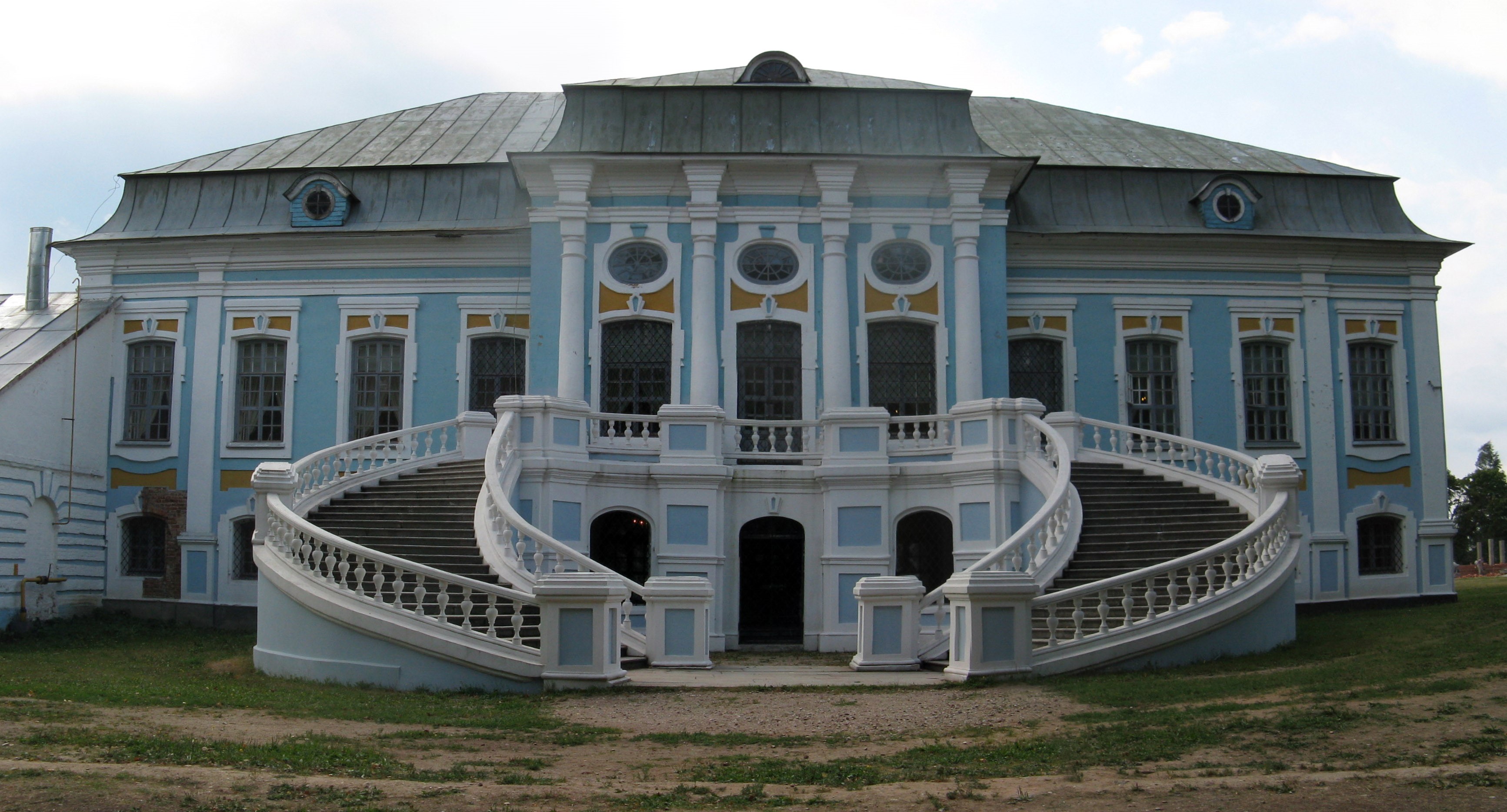 Проект дома в русском стиле